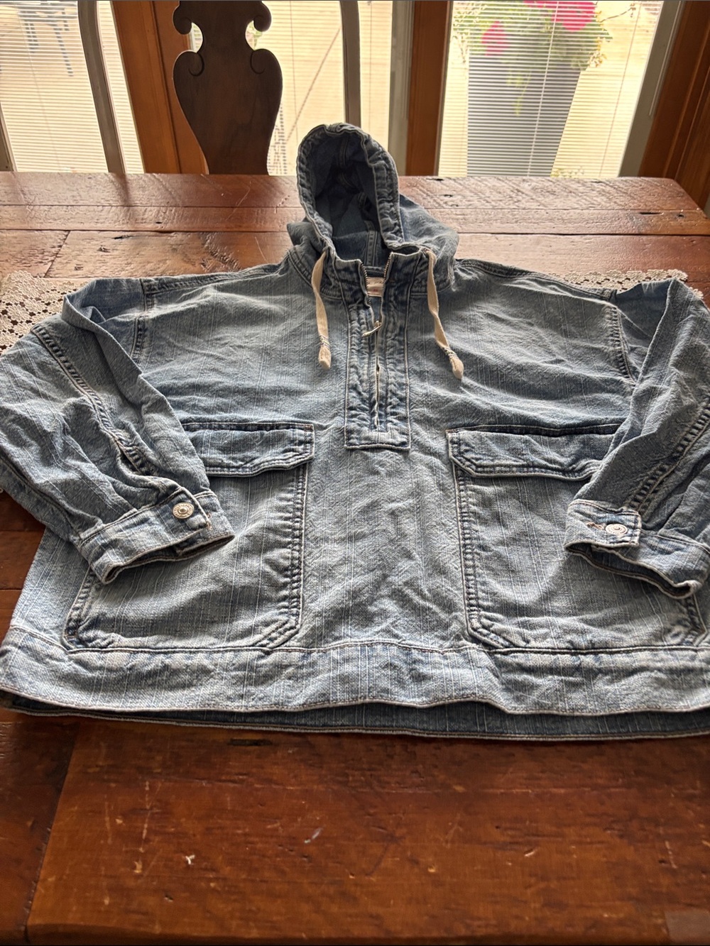 We The Free light wash denim zip hoodie Pullover. Size XS. - Picture 4 of 9